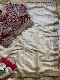 Vastrangan peacock Saree wholesale dealers in Pune