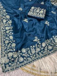 Vinayak Saree wholesalers in Pune