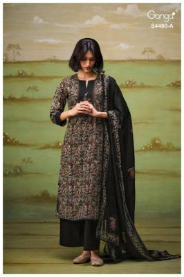 Ganga kenza 4480 Wholesale clothing market in Kerala