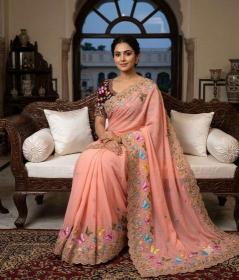 Svara vt~004  Traditional sarees in Tamil Nadu
