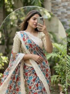 Svara Wholesale saree suppliers in Maharashtra