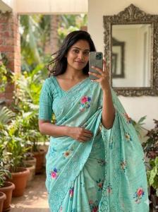 Svara Wholesale saree suppliers in Maharashtra