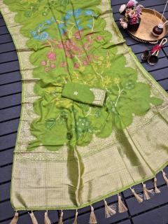 Akshara banarasi Andhra Pradesh sarees