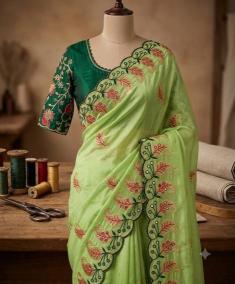Svara vt~008  Wholesale sarees in Andhra Pradesh