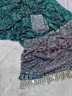 Astitva  wholesale saree market in jaipur near me