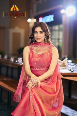 Mohilya D.No: 252 best wholesale kurti market in ahmedabad