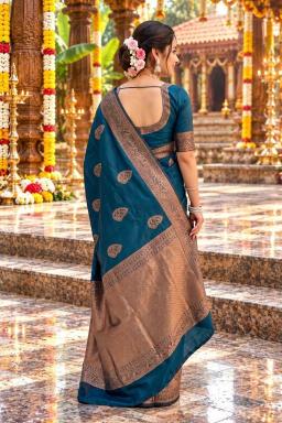 Vastrangan paneri saree wholesale market in gandhinagar