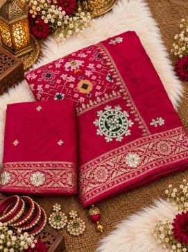 Vinayak dola  saree wholesale market in ludhiana